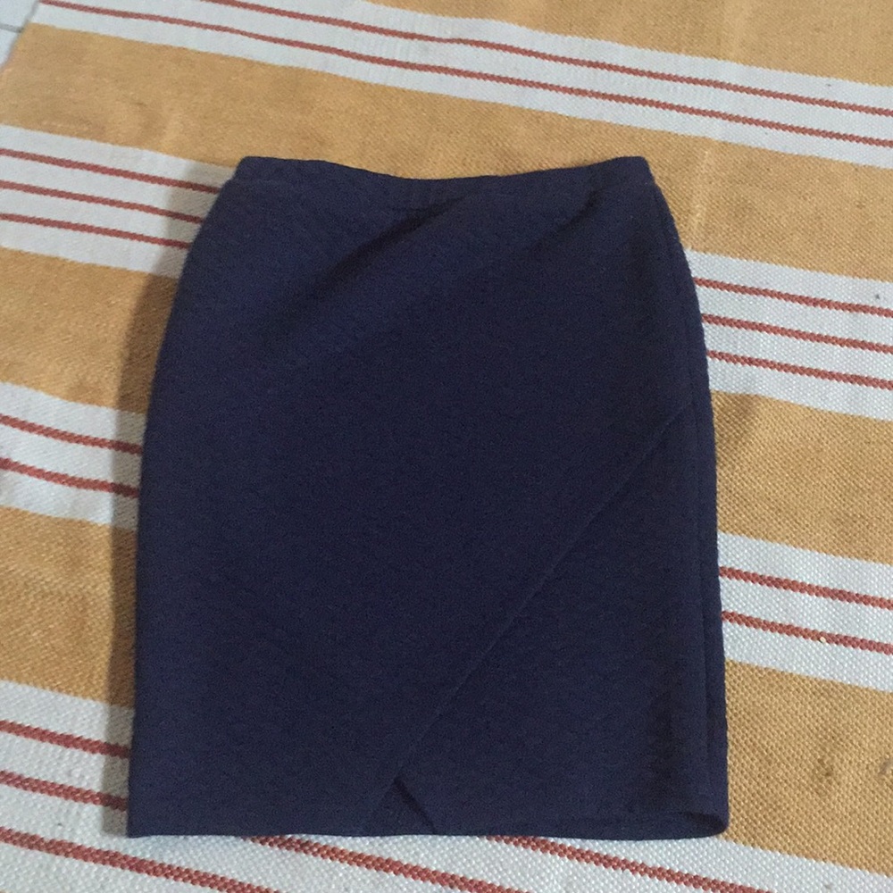 Tobi navy quilted faux wrap slit pencil skirt L